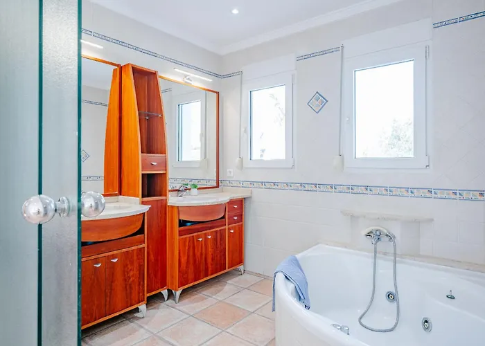 וילה Romer By Interhome